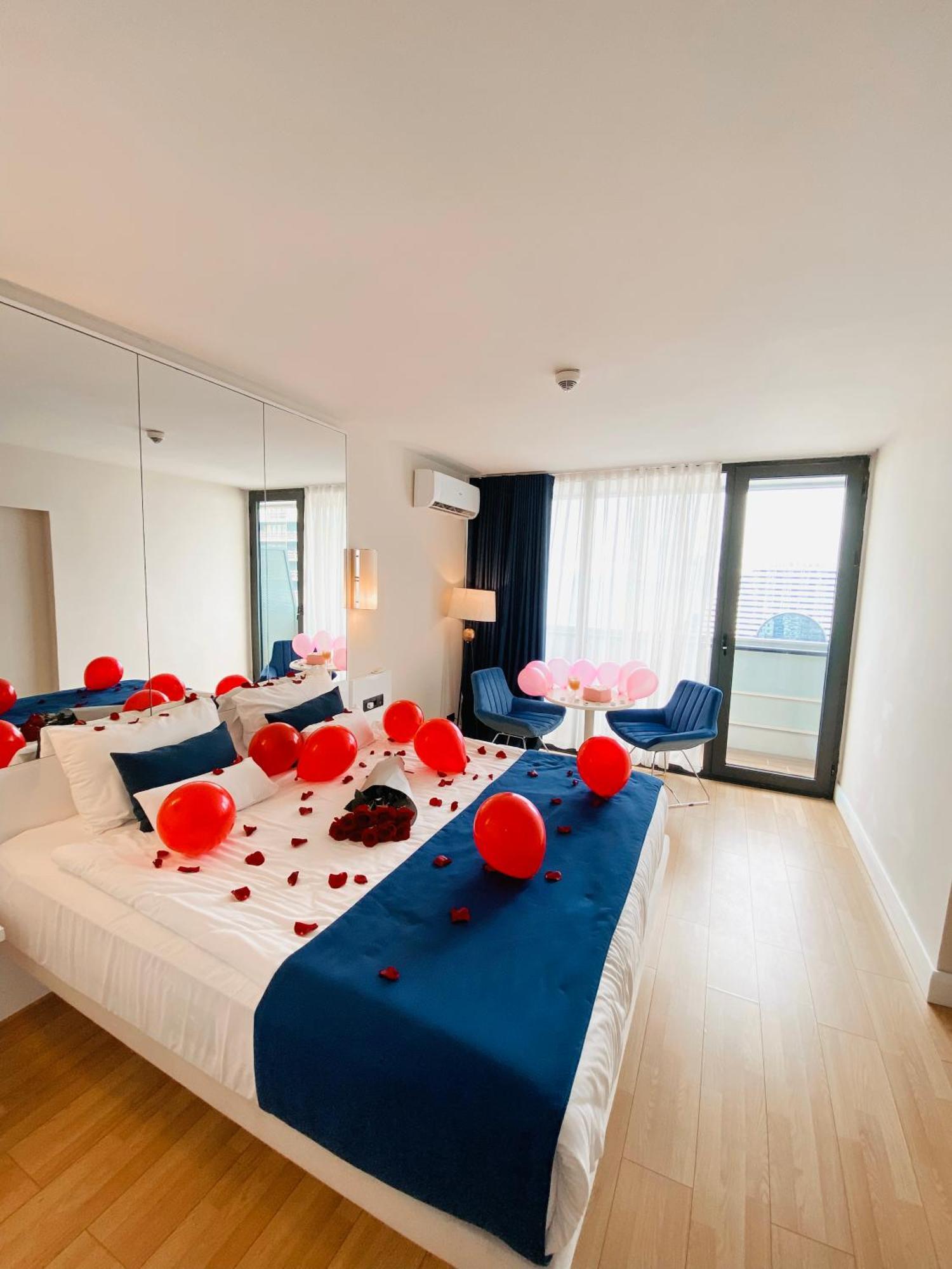 Luxury Batumi Hotel Exterior foto