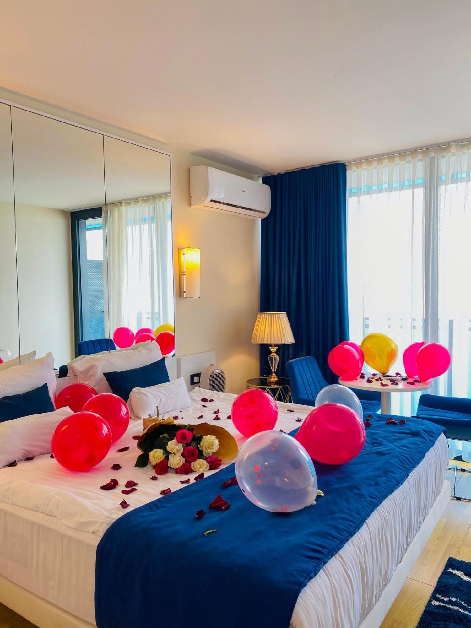 Luxury Batumi Hotel Exterior foto
